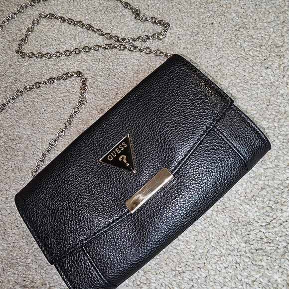 GUESS Black Leather Chain Bag - Picture 1 of 5